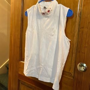 CJ Banks White Sleeveless with Red Snowflakes Mock Turtleneck Size X